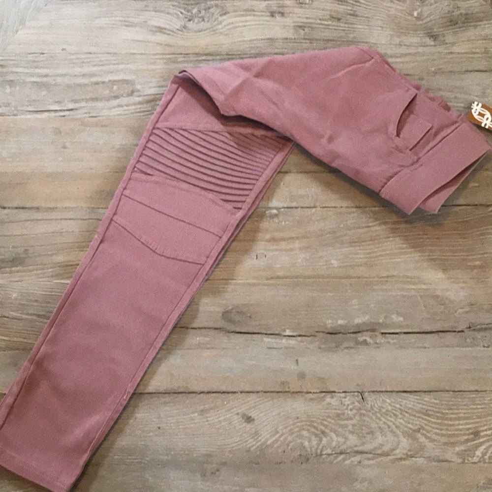 NWT Rose Moto Legging